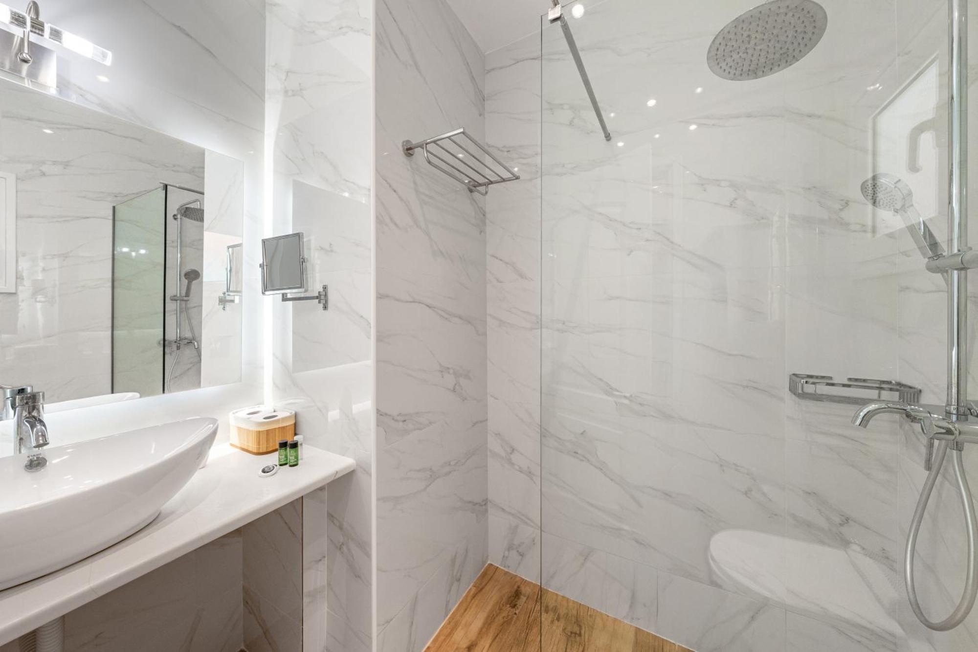 Lido Sofia Apartments Agios Gordios  Extérieur photo