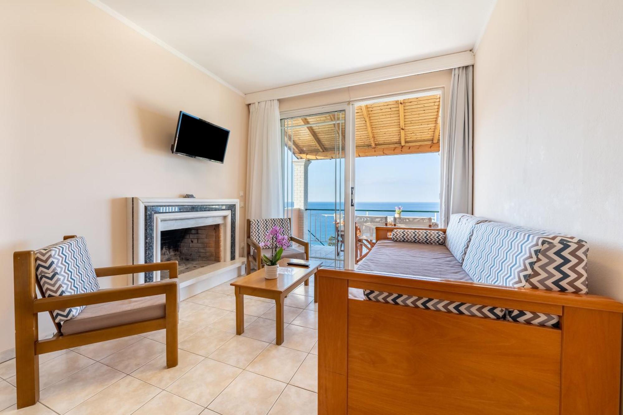 Lido Sofia Apartments Agios Gordios  Extérieur photo